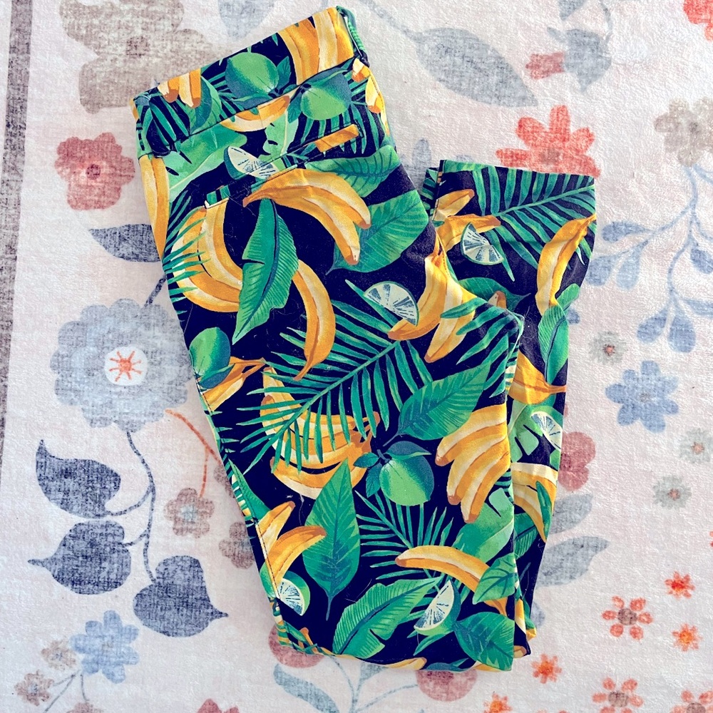 Old Navy - Tropical Print Skinny Trouser - Size 0